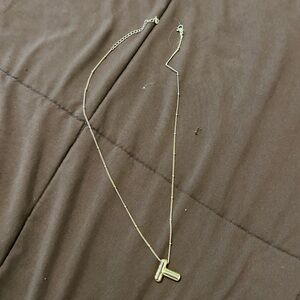 Chunky “T” Necklace